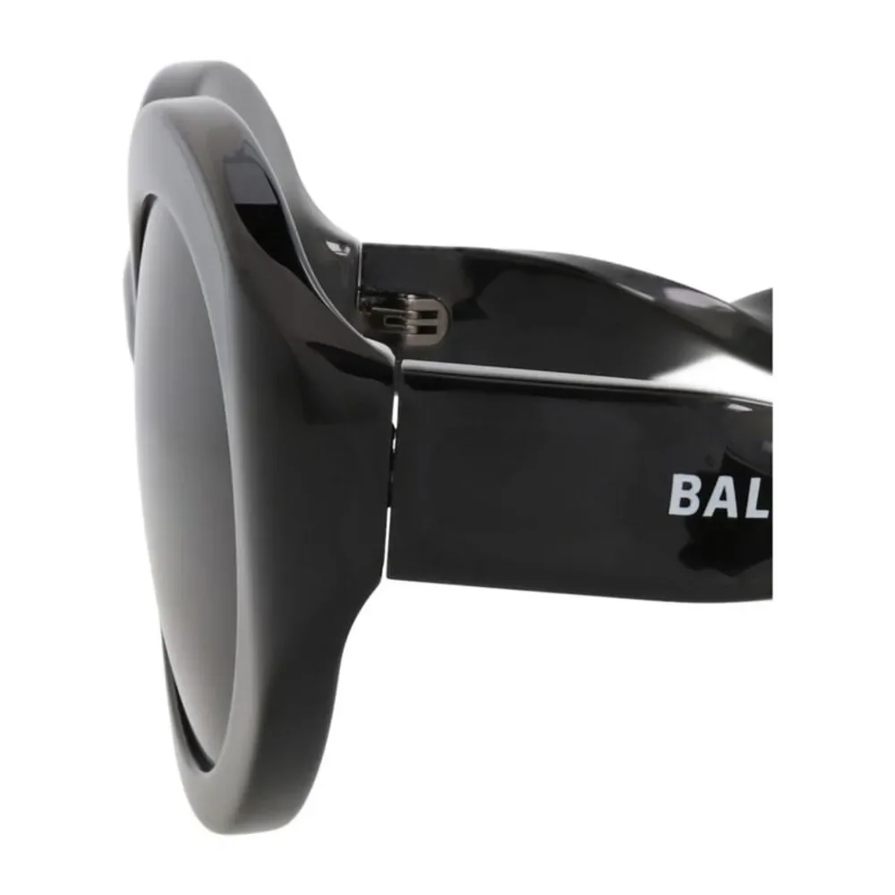 Balenciaga temple length